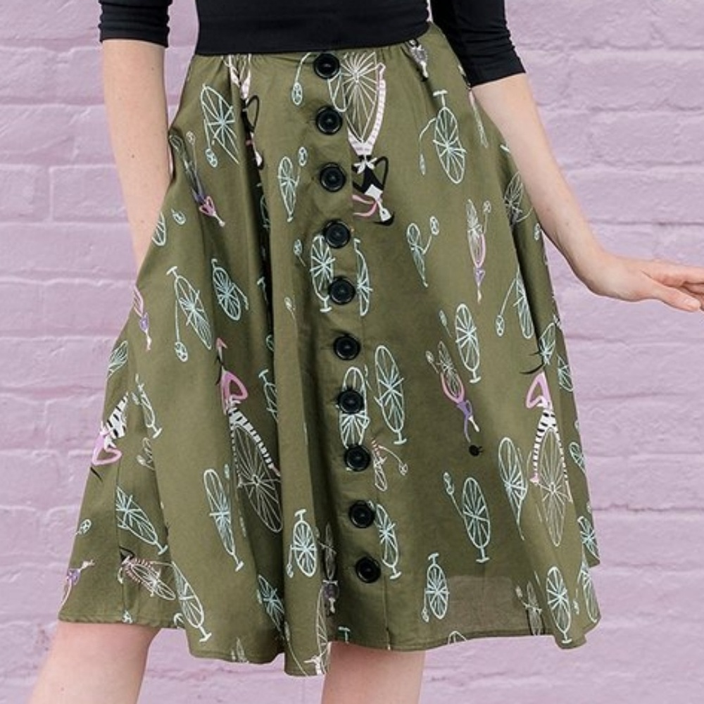 Trashy Diva Bernadette skirt in Mime Time size 14